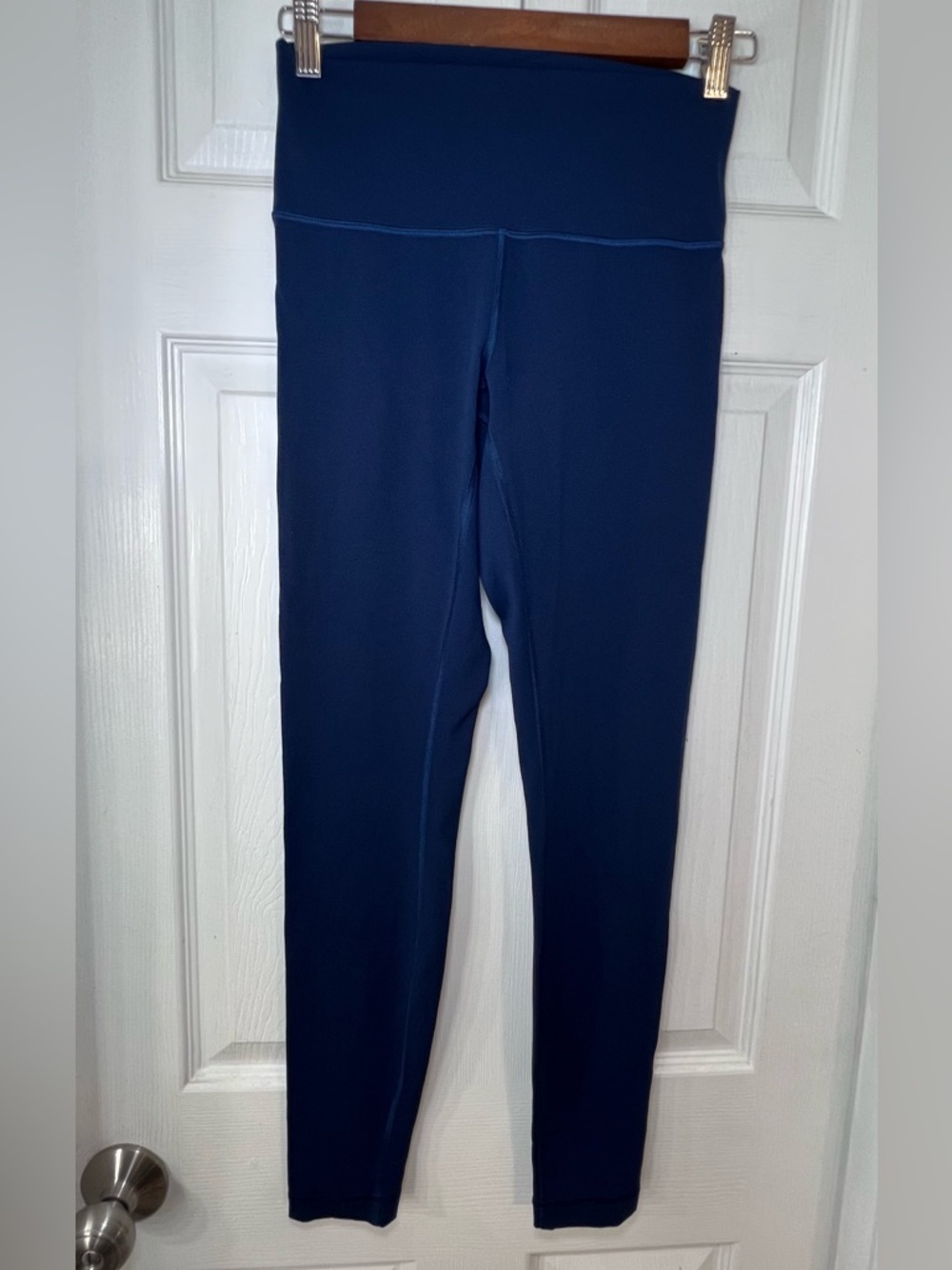 lululemon athletica Deep Navy Workout Leggings Size 6